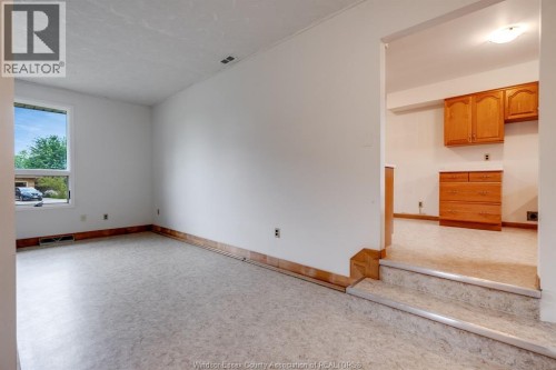 3 Stewart, Leamington, ON 