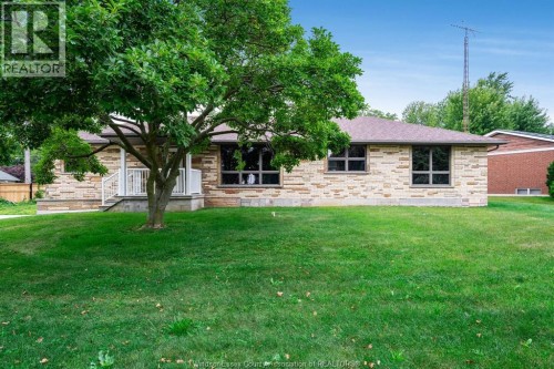 3 Stewart, Leamington, ON 