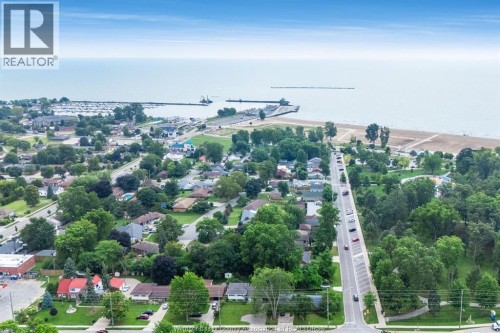 3 Stewart, Leamington, ON 