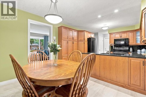 71 Greenock Drive, Kitchener, ON 