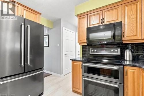 71 Greenock Drive, Kitchener, ON 