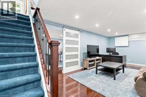 71 Greenock Drive, Kitchener, ON 