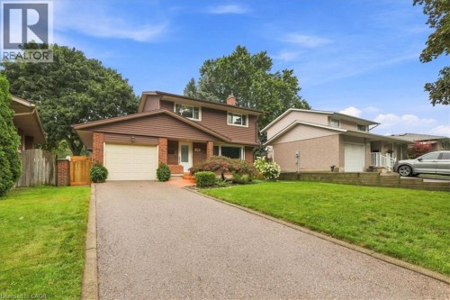 71 Greenock Drive, Kitchener, ON 