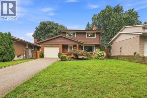 71 Greenock Drive, Kitchener, ON 