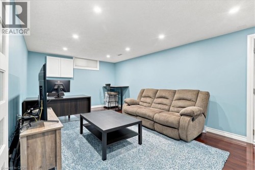 71 Greenock Drive, Kitchener, ON 