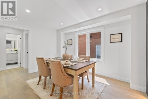1521 Roseway Drive, Mississauga, ON 