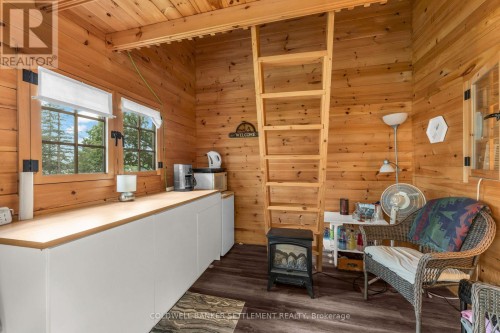 Interior bunkie - 345 Battams Road, Rideau Lakes, ON 