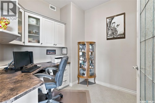 302 110 Armistice Way, Saskatoon, SK 
