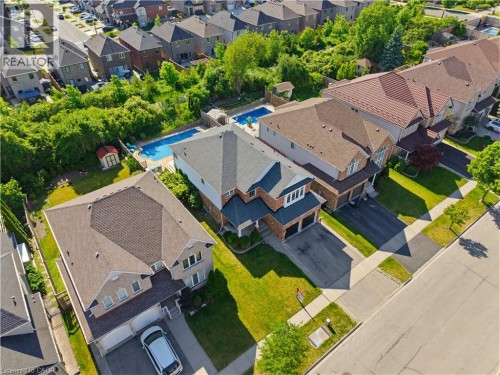 359 Pine Valley Drive, Kitchener, ON 