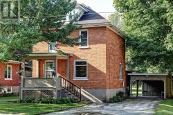27 EDWIN STREET E  Meaford, ON N4L 1C4