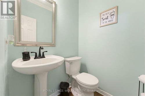 359 Pine Valley Drive, Kitchener, ON 