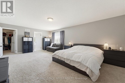 359 Pine Valley Drive, Kitchener, ON 
