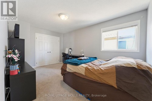 359 Pine Valley Drive, Kitchener, ON 