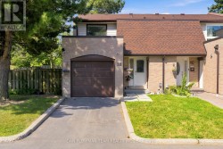 32 - 11 LIVONIA PLACE Toronto, ON M1E 4W5