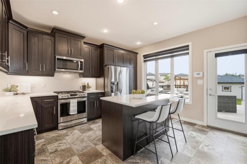 108 Cherrywood Road, Winnipeg, MB 