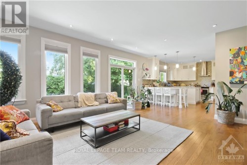 159 Roger Road, Ottawa, ON 