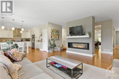 159 Roger Road, Ottawa, ON 
