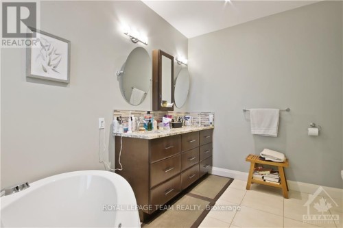 159 Roger Road, Ottawa, ON 