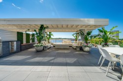 602E-500 Queens Quay W Toronto, ON M5V 3K8