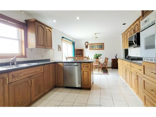 8560 Talbot Trail, Cedar Springs, ON 