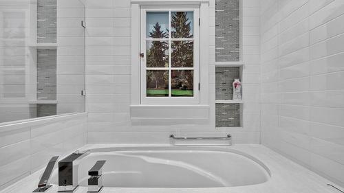 109-1986 Bowes Street, Kelowna, BC 
