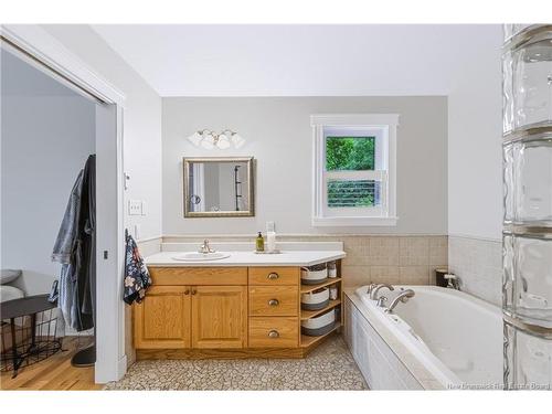 14 Carlisle Rd, Douglas, NB 