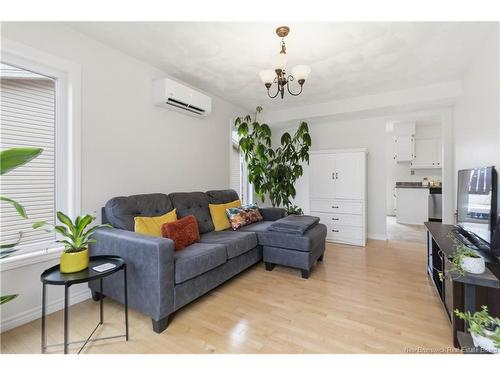 570 Mclaughlin, Moncton, NB 