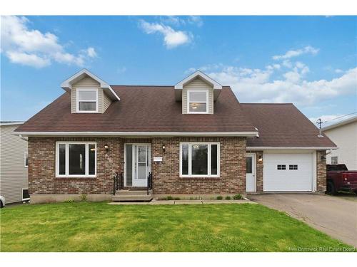 570 Mclaughlin, Moncton, NB 