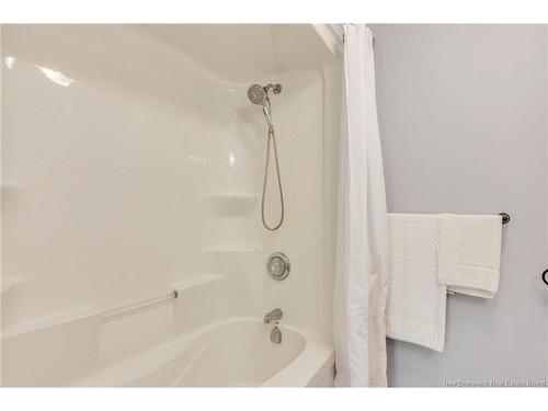 15 Worden Rd, Kingston, NB 