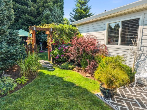 3871 King Arthur Dr, Nanaimo, BC 