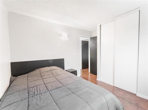 127 Swan Lake Bay, Winnipeg, MB 