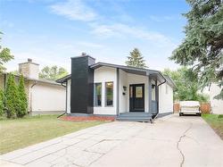 127 Swan Lake BAY  Winnipeg, MB R3T 4W6