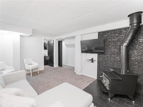 127 Swan Lake Bay, Winnipeg, MB 