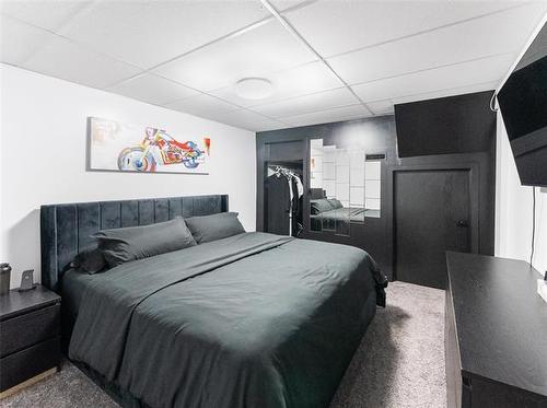 127 Swan Lake Bay, Winnipeg, MB 