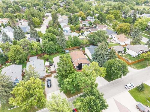127 Swan Lake Bay, Winnipeg, MB 
