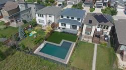 201 Bonaventure DR  Winnipeg, MB R3X 0N2