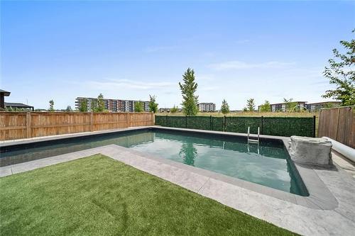 201 Bonaventure Dr, Winnipeg, MB 