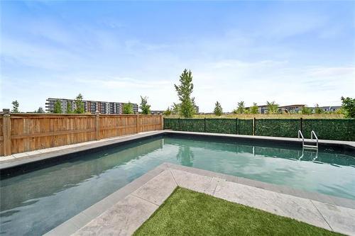 201 Bonaventure Dr, Winnipeg, MB 