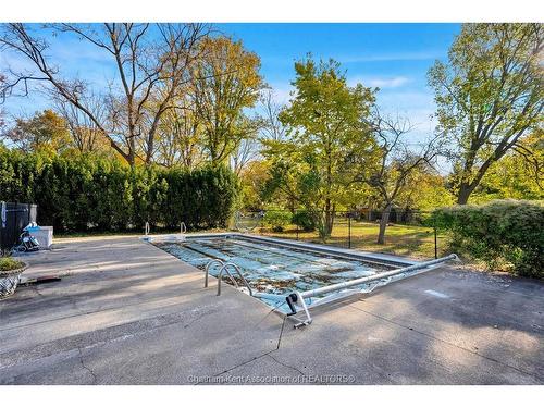 6 Devon Drive, Chatham, ON 