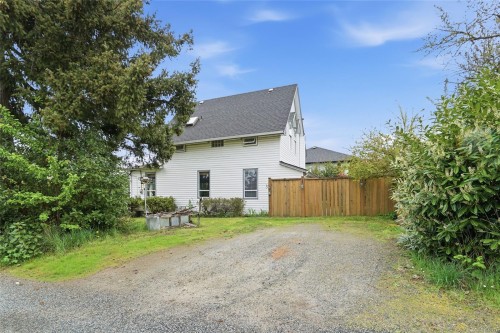 1020 4Th Ave, Ladysmith, BC 
