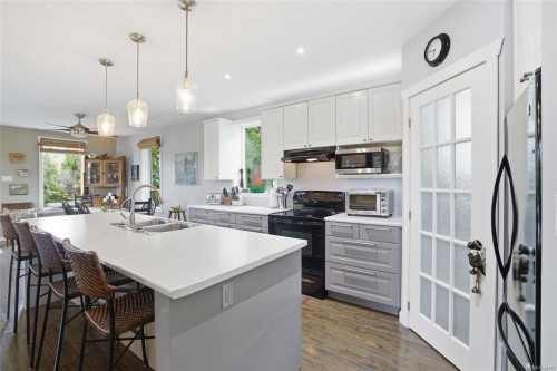1020 4Th Ave, Ladysmith, BC 