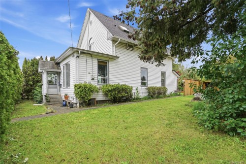 1020 4Th Ave, Ladysmith, BC 