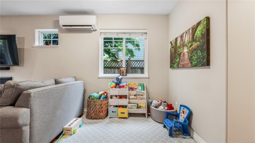 #110-724 Larkhall Rd, Langford, BC 