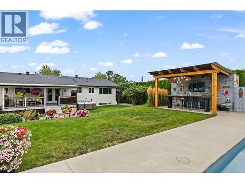 910 Westbrook Drive, West Kelowna, BC 