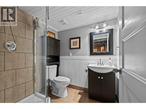 910 Westbrook Drive, West Kelowna, BC 