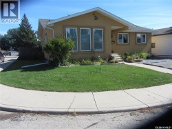 603 Christopher WAY  Saskatoon, SK S7J 3S3