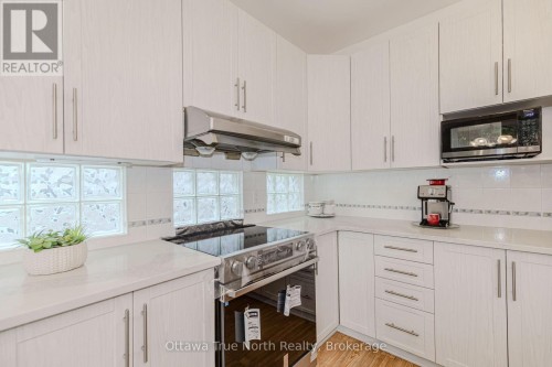 43 Evanshen Crescent, Ottawa, ON 