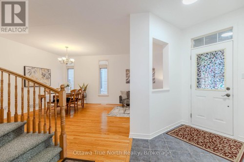 43 Evanshen Crescent, Ottawa, ON 