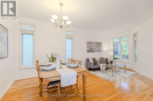 43 Evanshen Crescent, Ottawa, ON 