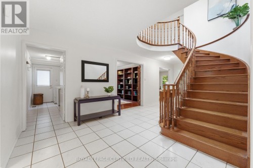 5211 Micmac Crescent, Mississauga, ON 